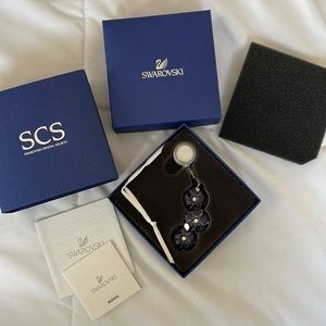 New Swarovski Artic flower window ornament